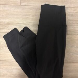 Lululemon Athletica Black Leggings Sleek and Tailored